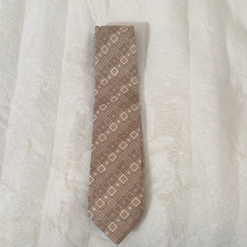 BCBG Tan Geometric Pattern Tie